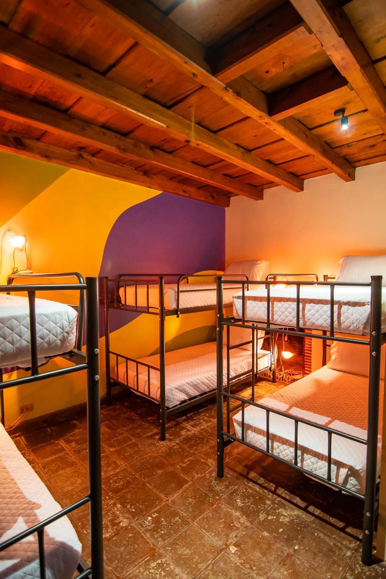 Yes Please! Hostel Антигуа-Гватемала Экстерьер фото
