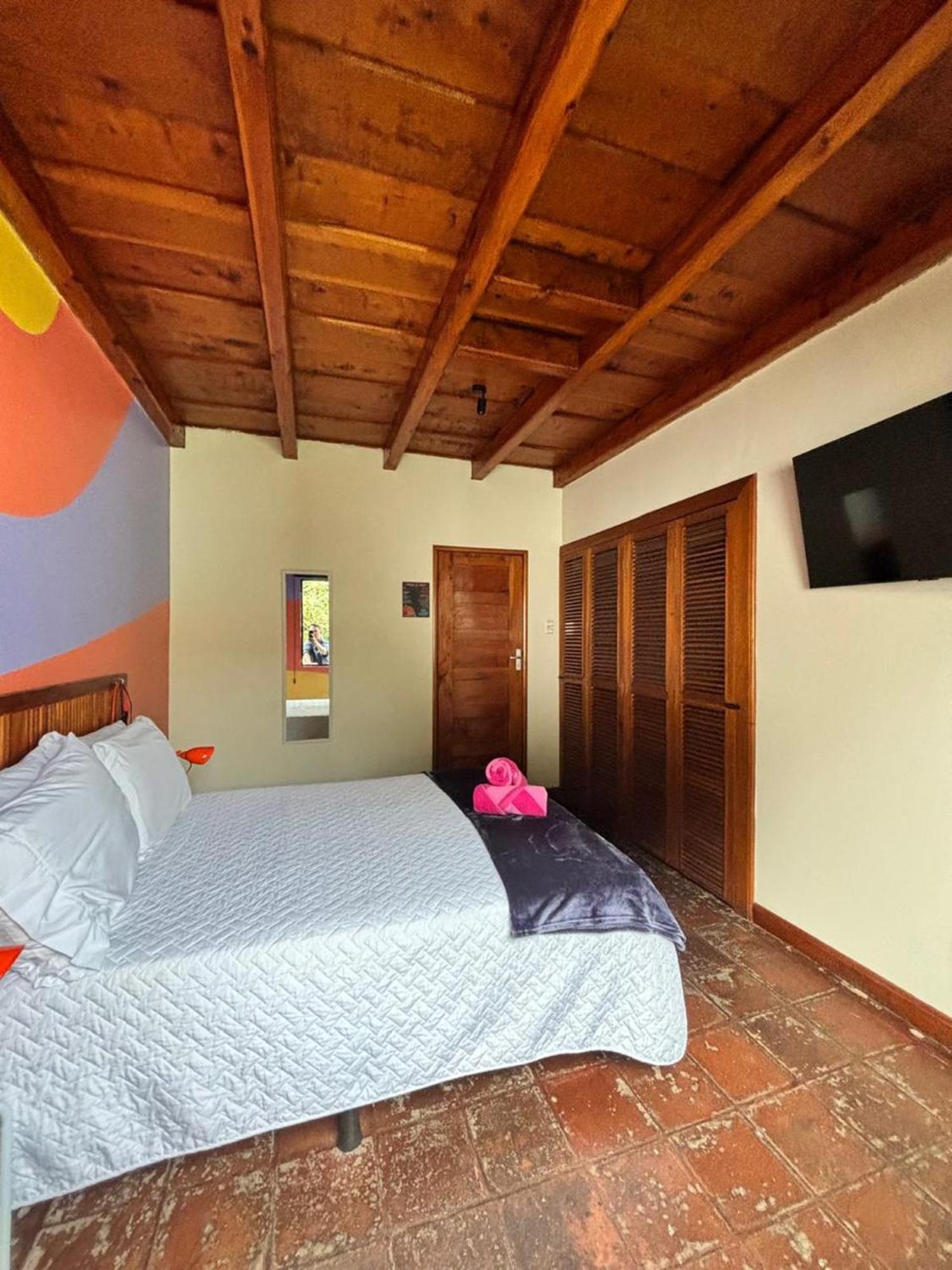 Yes Please! Hostel Антигуа-Гватемала Номер фото