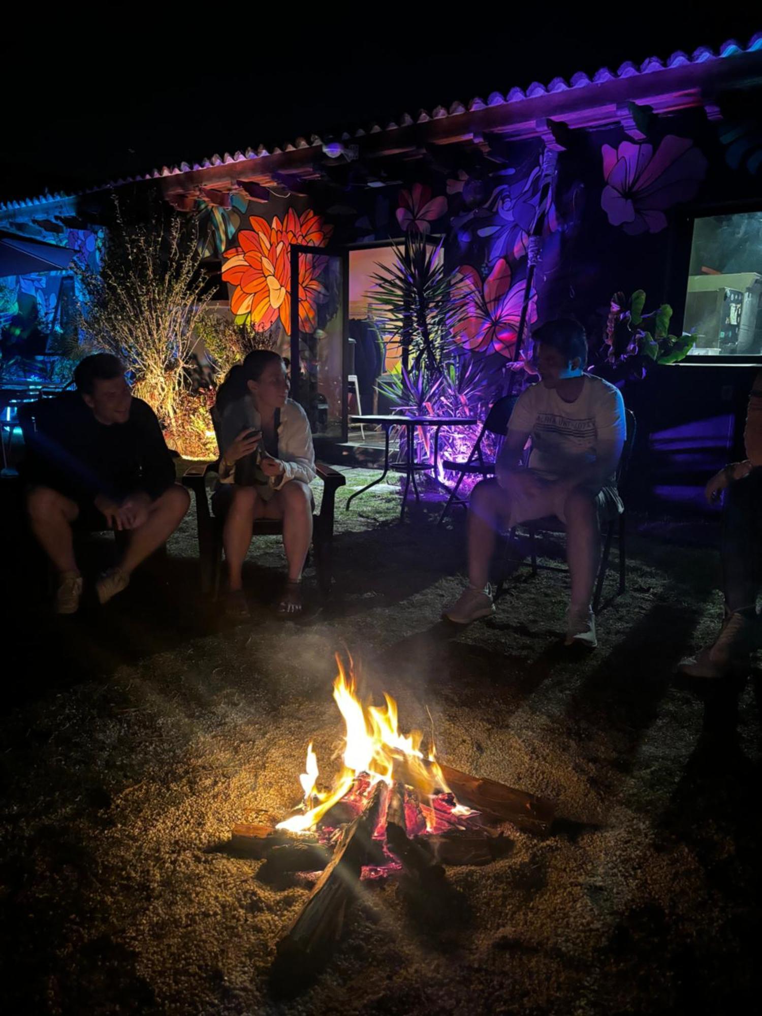 Yes Please! Hostel Антигуа-Гватемала Экстерьер фото